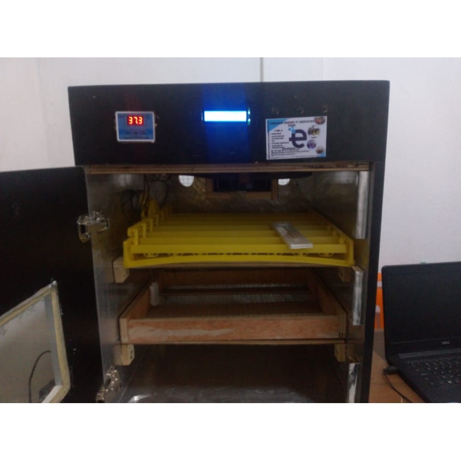 Incubateur d’œufs entièrement automatique 112 œufs