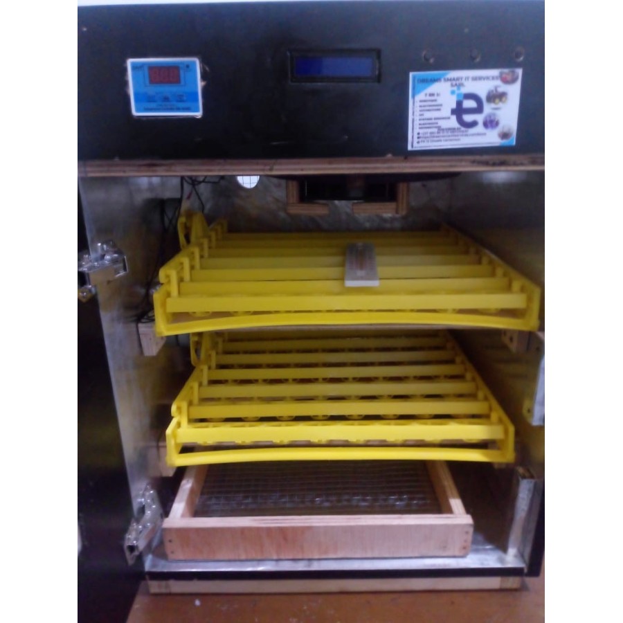 Incubateur d’œufs entièrement automatique 112 œufs